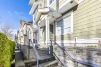 2 20159 68 AVENUE - thumbnail 3