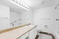 107 1555 FIR STREET - thumbnail 15