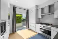 6 1133 RIDGEWOOD DRIVE - thumbnail 10