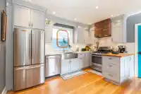 1196 HABGOOD STREET - thumbnail 1