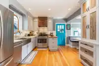 1196 HABGOOD STREET - thumbnail 12