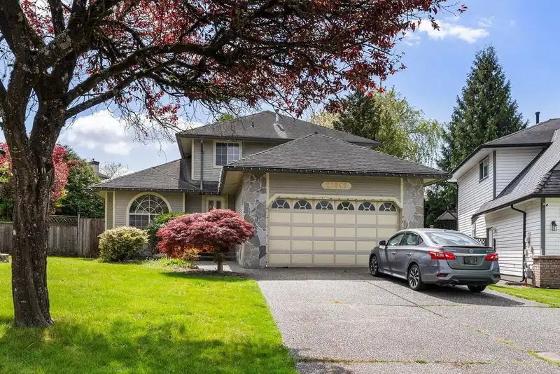 21549 85B COURT - photo 1 of 27