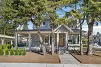 2 902 FIRST STREET - thumbnail 1