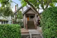 3524 W 16TH AVENUE - thumbnail 1