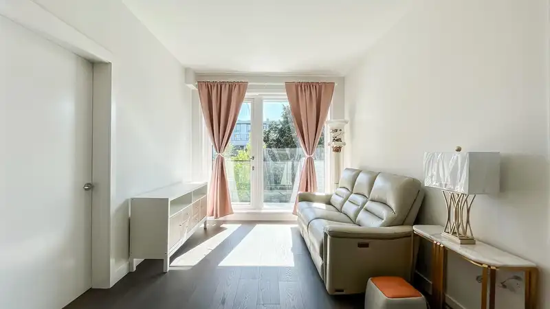 313 5168 CAMBIE STREET - photo 3 of 30
