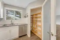1115 O'FLAHERTY GATE - thumbnail 11