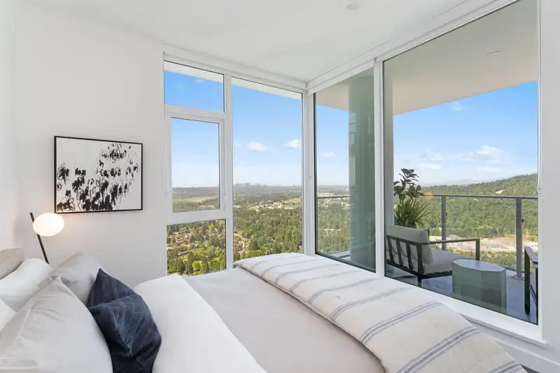 2108 518 CLARKE ROAD - photo 4 of 9