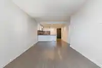 2207 3093 WINDSOR GATE - thumbnail 9