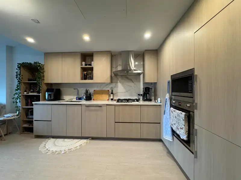 1410 13768 100 AVENUE - photo 3 of 17
