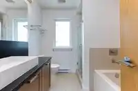 5 230 SALTER STREET - thumbnail 18