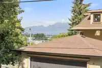 1908 WARWICK CRESCENT - thumbnail 16