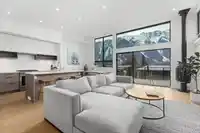 44 4000 SUNSTONE WAY - thumbnail 2