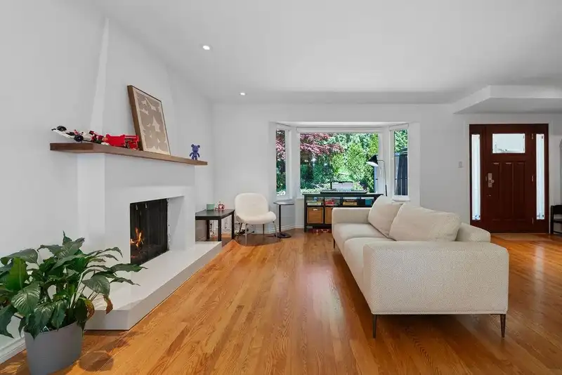 707 E BRAEMAR ROAD - photo 4 of 40