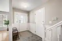 27136 25A AVENUE - thumbnail 2