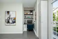 121 5551 ADMIRAL WAY - thumbnail 11