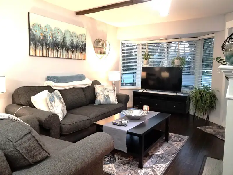 208 2964 TRETHEWEY STREET - photo 2 of 14