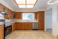 111 19645 64TH AVENUE - thumbnail 6