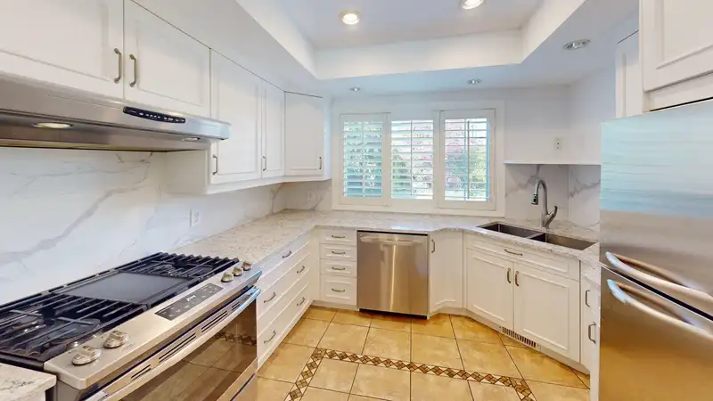 1567 MCBRIDE STREET - photo 3 of 26