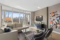 406 1616 COLUMBIA STREET - thumbnail 1