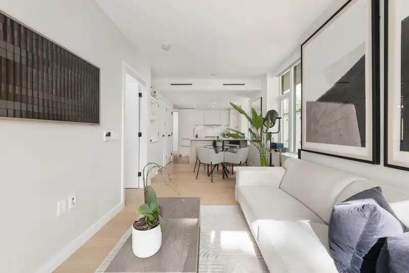 403 1365 DAVIE STREET - photo 4 of 26