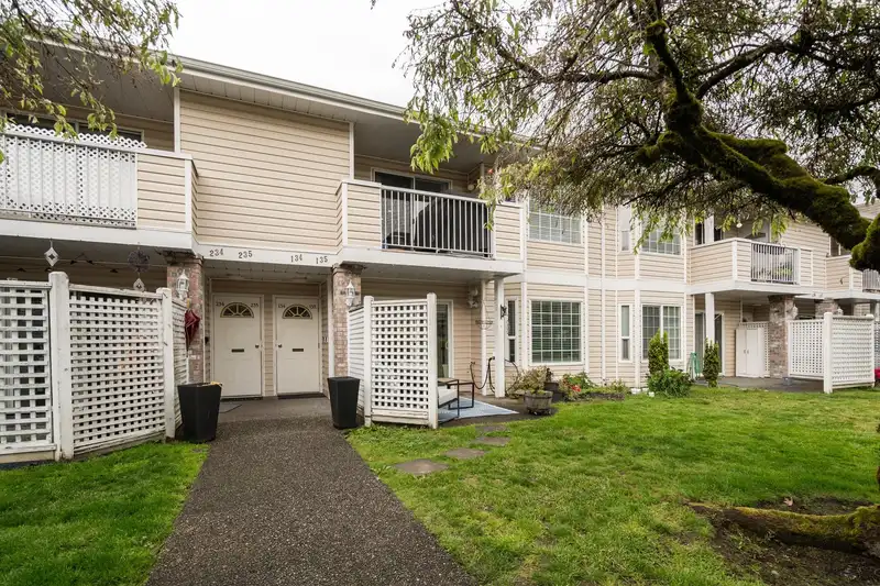 135 5641 201 STREET - photo 1 of 37