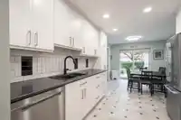 135 5641 201 STREET - thumbnail 11