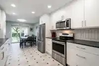 135 5641 201 STREET - thumbnail 10