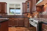 5068 CHITTENDEN ROAD - thumbnail 17