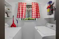 7860 MARCHWOOD PLACE - thumbnail 37