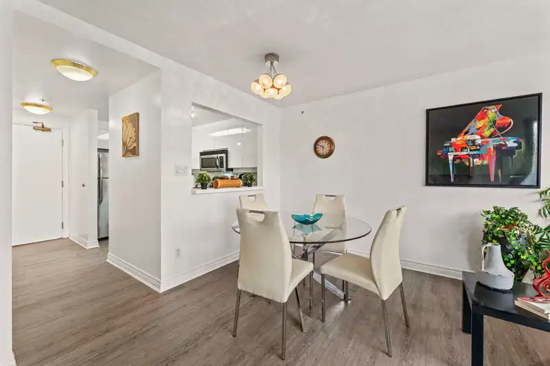 2102 930 CAMBIE STREET - photo 4 of 24