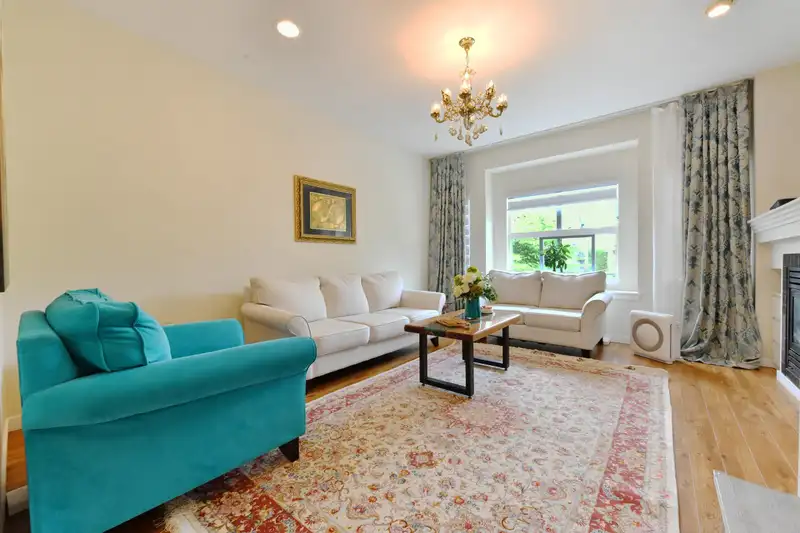 10 6366 126 STREET - photo 2 of 23