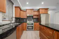 19441 66 AVENUE - thumbnail 5