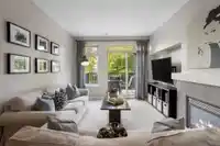 5 55 HAWTHORN DRIVE - thumbnail 3