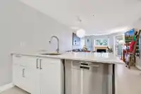 207 1738 FRANCES STREET - thumbnail 9