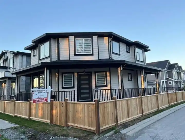 7634 206 STREET - photo 1 of 28