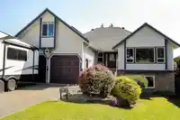 7852 167A STREET - thumbnail 1