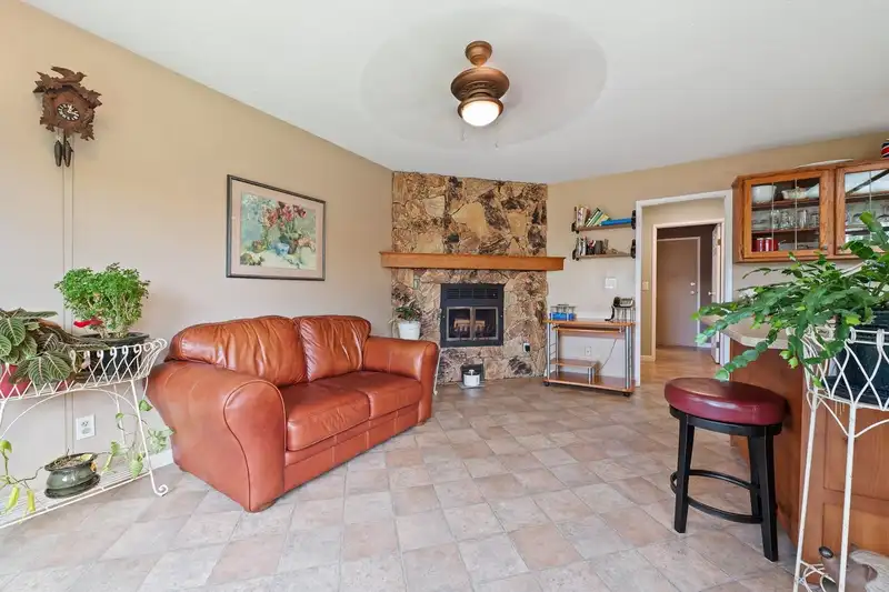 11523 BONSON ROAD - photo 4 of 35