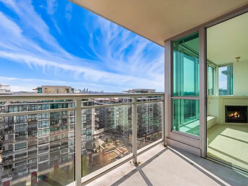 1404 188 E ESPLANADE - photo 2 of 36