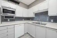 213 5678 199 STREET - thumbnail 9
