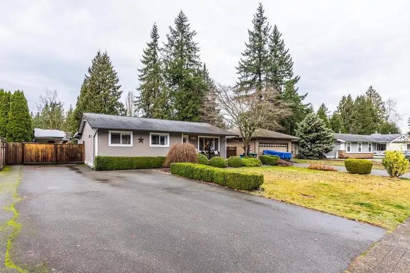 4487 202 STREET - photo 3 of 38