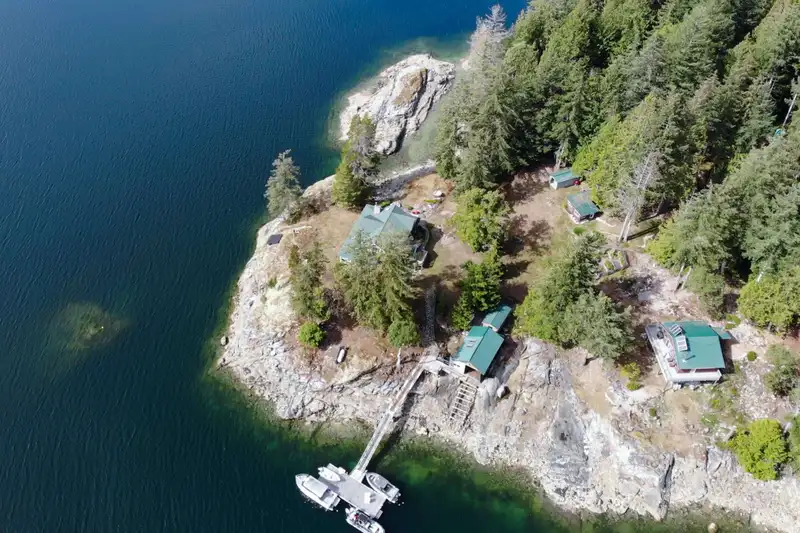 DL6129 NELSON ISLAND - photo 2 of 40