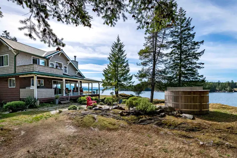 DL6129 NELSON ISLAND - photo 4 of 40