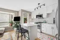 104 225 E 6TH STREET - thumbnail 9