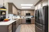 27 8889 212 STREET - thumbnail 10