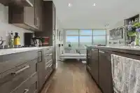 503 3315 CYPRESS PLACE - thumbnail 6