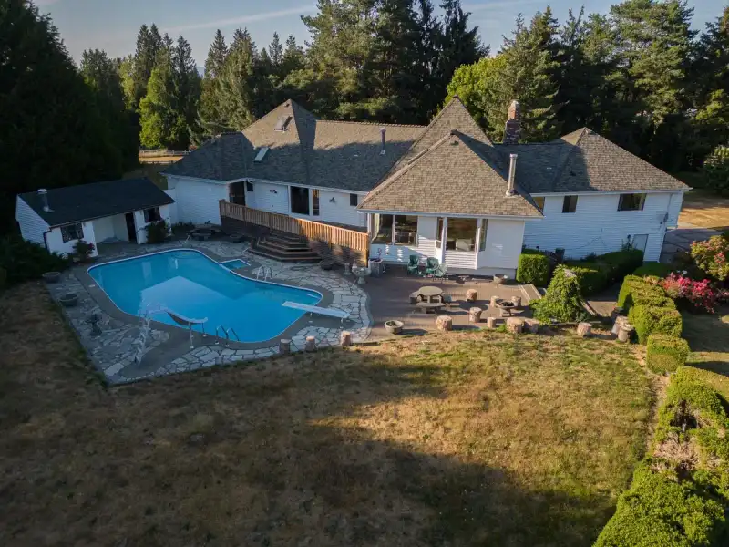 21480 18 AVENUE - photo 1 of 40