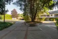 21480 18 AVENUE - thumbnail 35