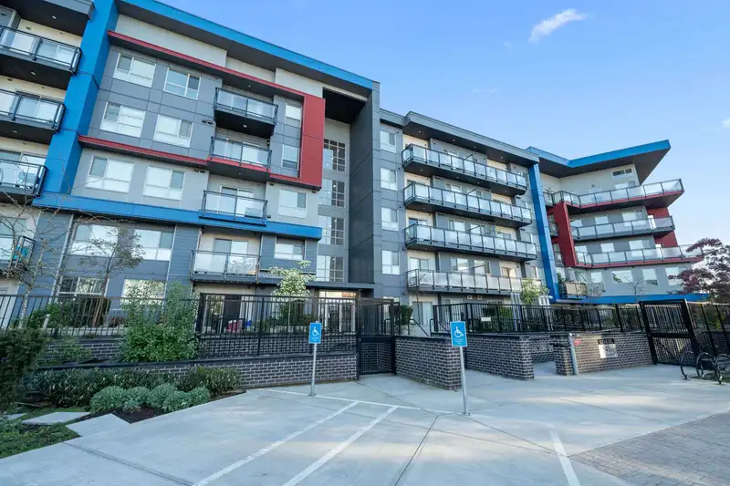 217 5486 199A STREET - photo 1 of 24