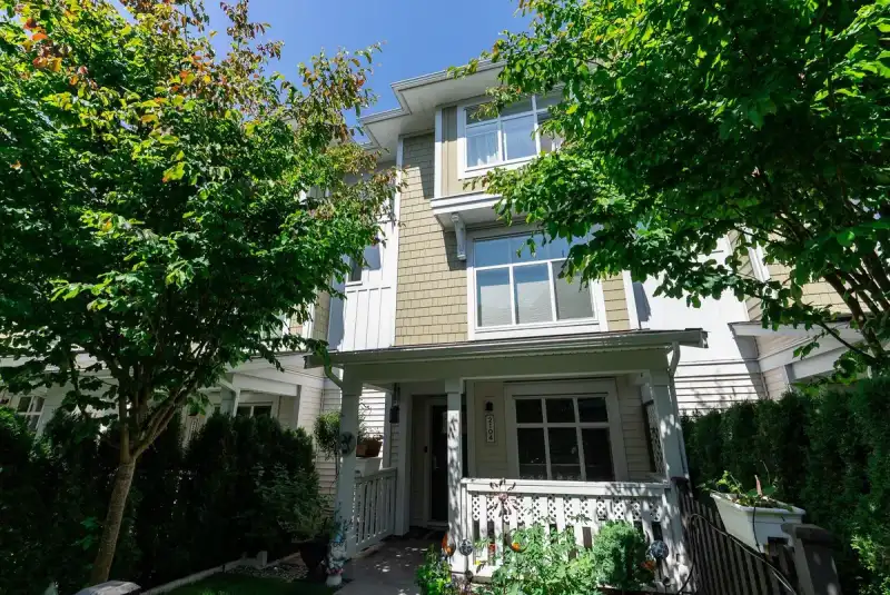 2104 11295 PAZARENA PLACE - photo 1 of 27