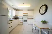 4568 HOY STREET - thumbnail 12